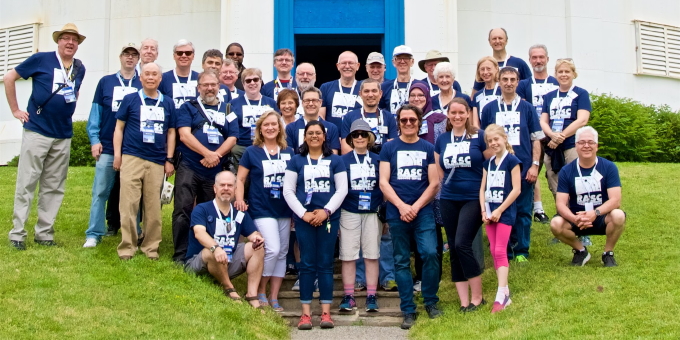 RASC volunteers helping at the David Dunlap Observatory